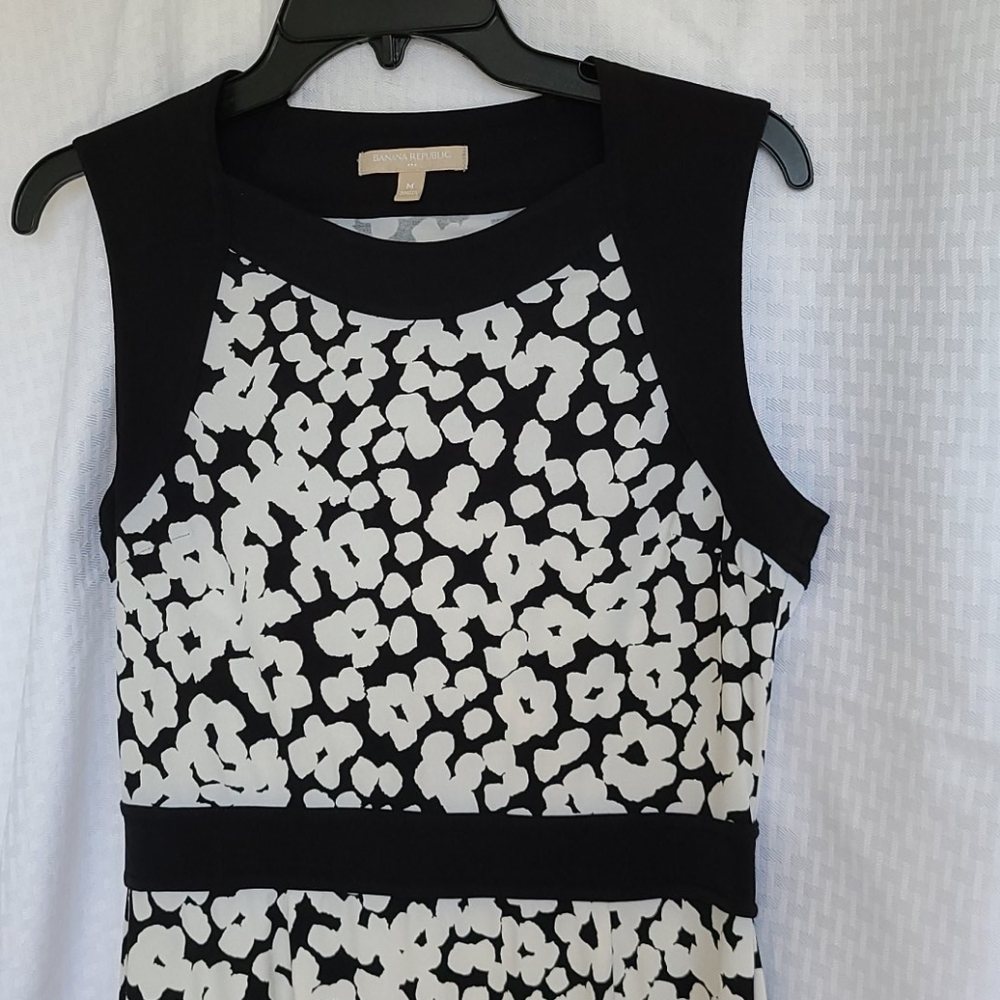 Banana Republic Sleeveless Dress Black & White M
